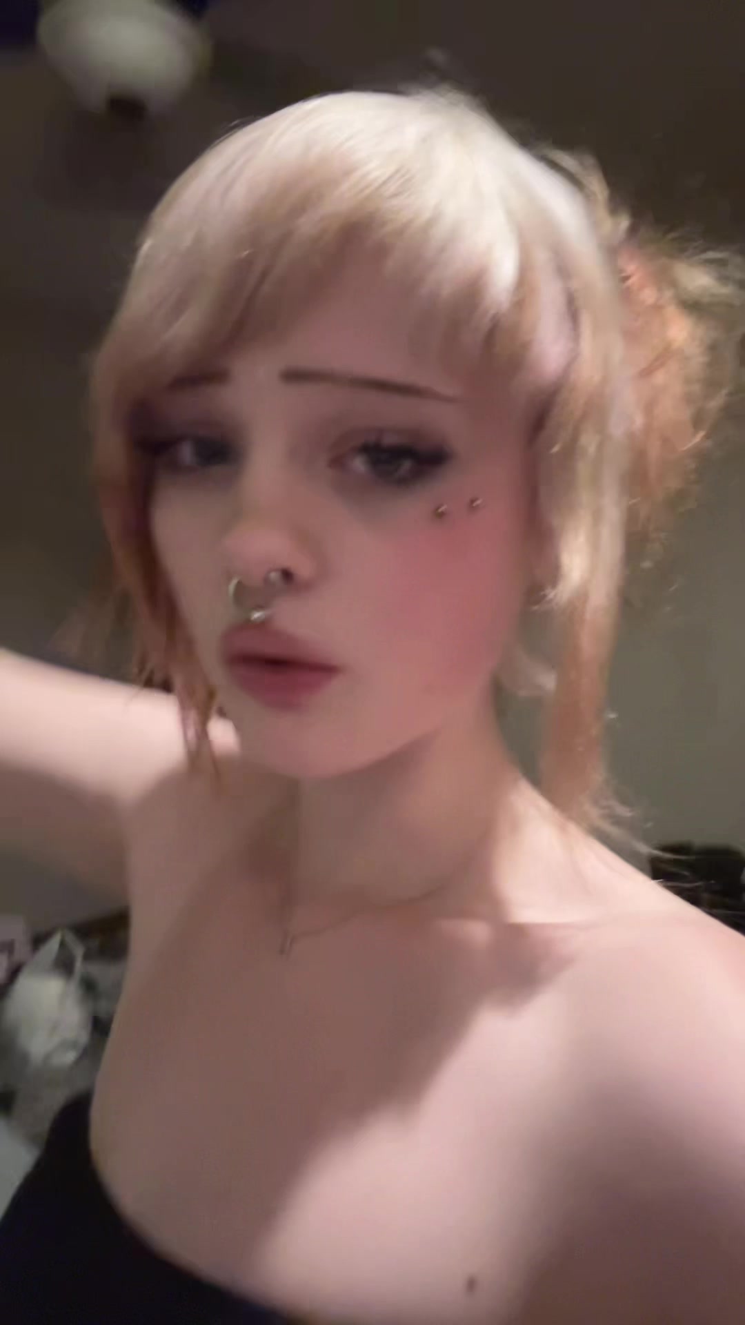 @violet
