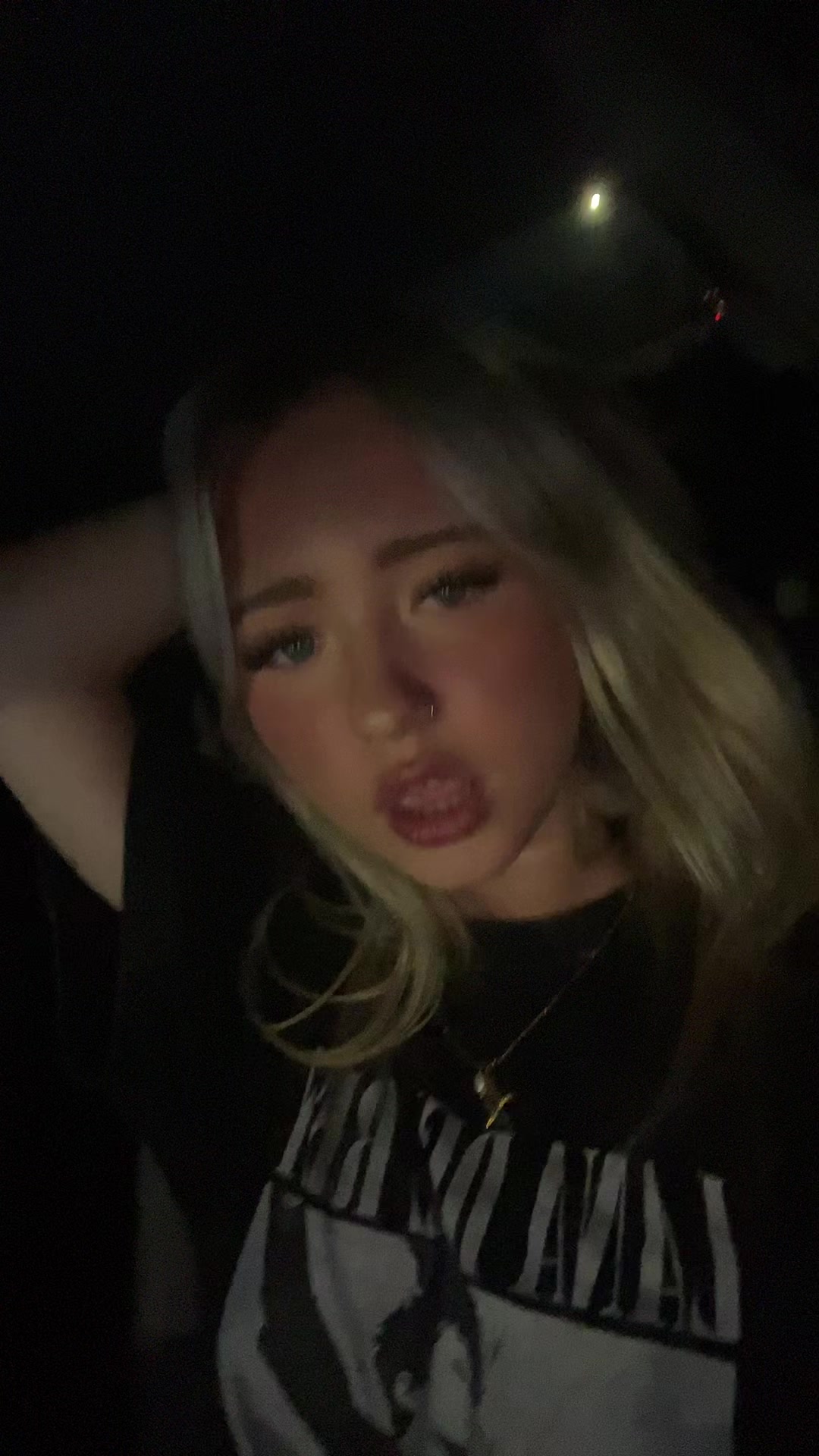 @pinkunicornglitter49
