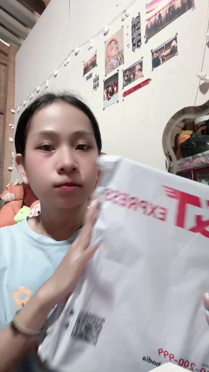 @Shishi ๐ฉต๐