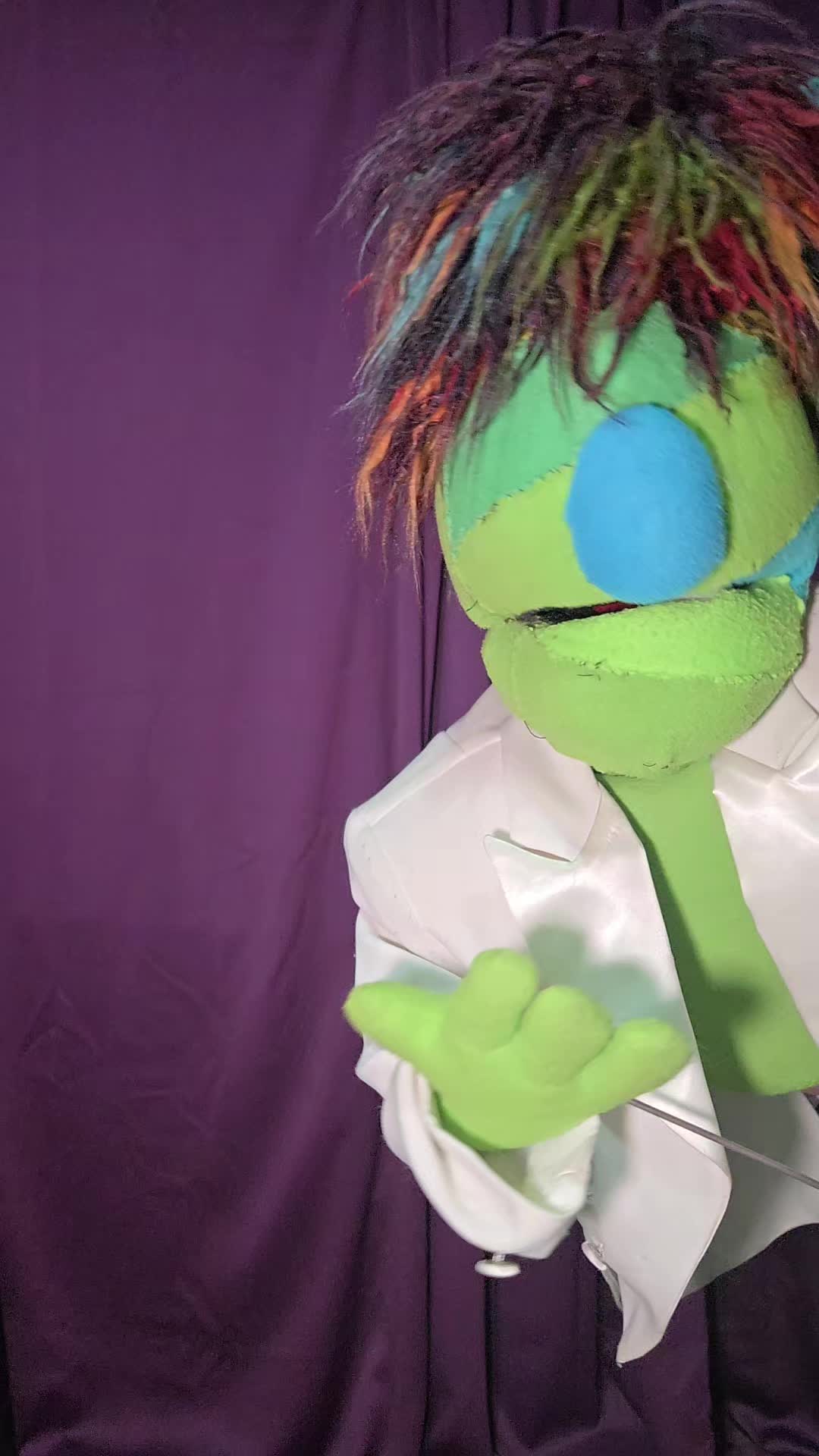 @lvpuppets