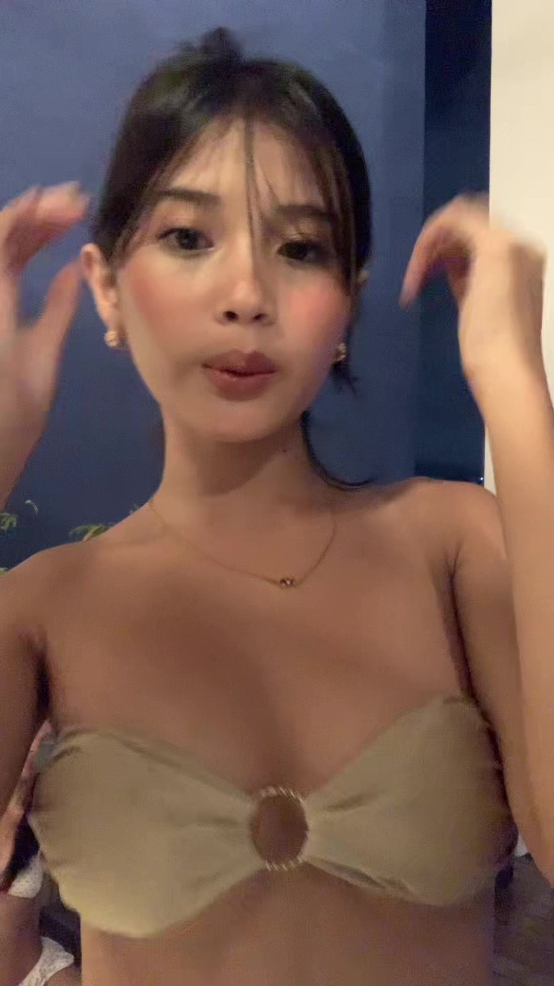 @whosy_tily.on_ig