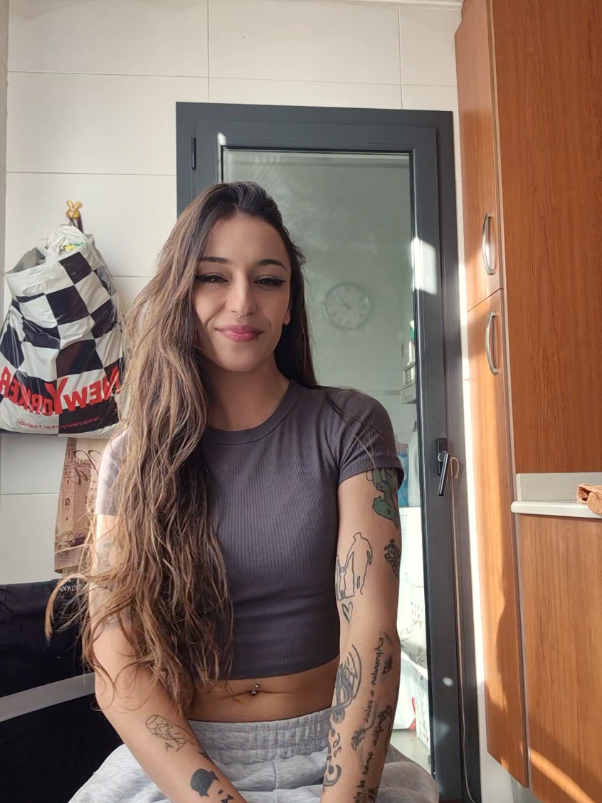 @Mooreeniika Siin Maa