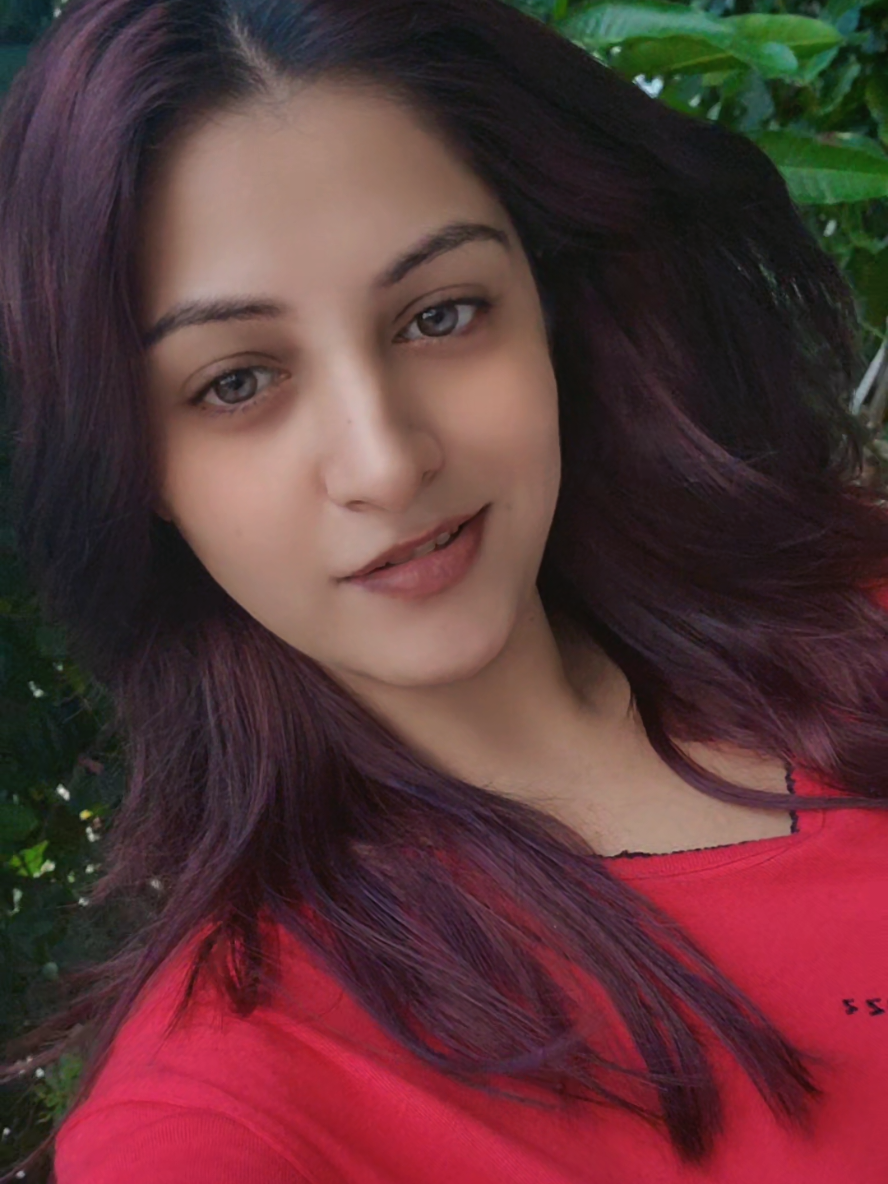 @zoyaa