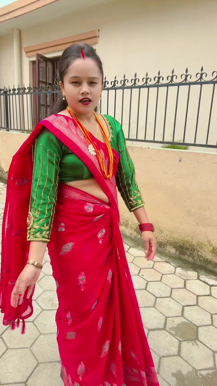 @सुमिना थापा