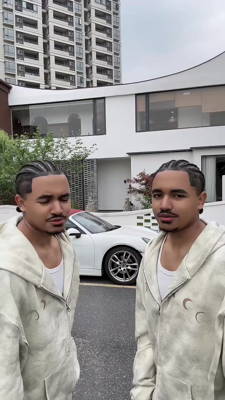 @Sasha foxyz