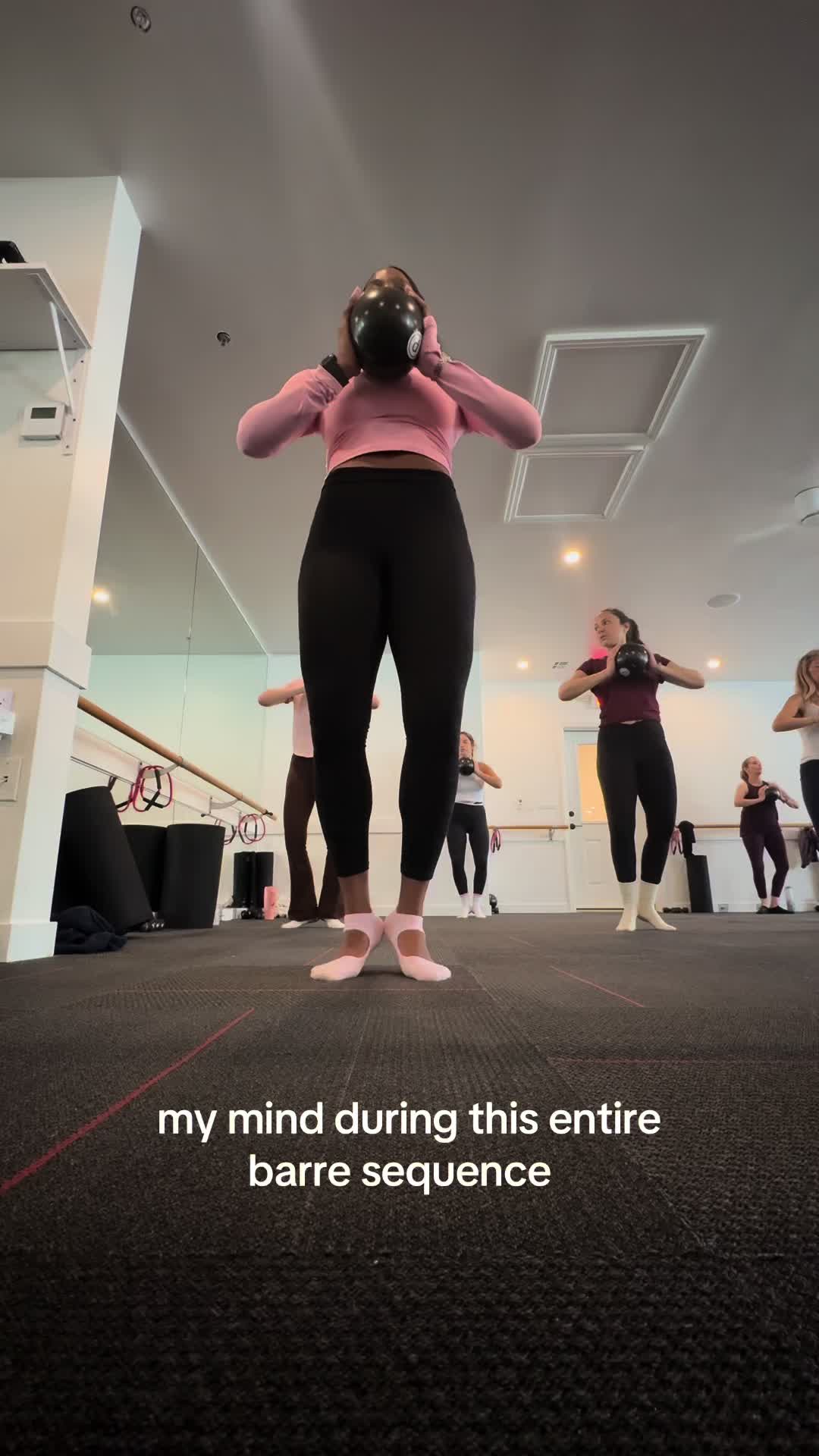 @DAPHNEY | BARRE 🩰🫧🎀✨