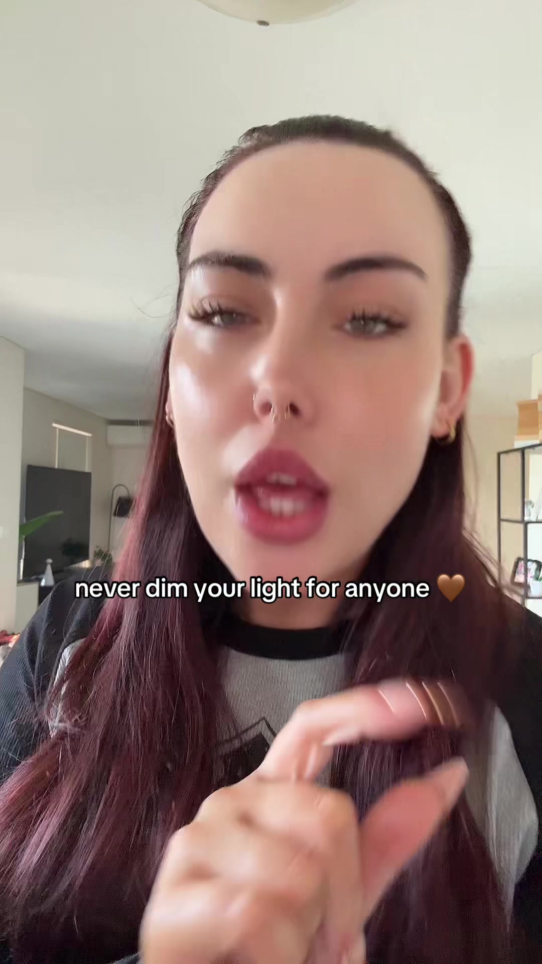 @LEASHBIAN 😈