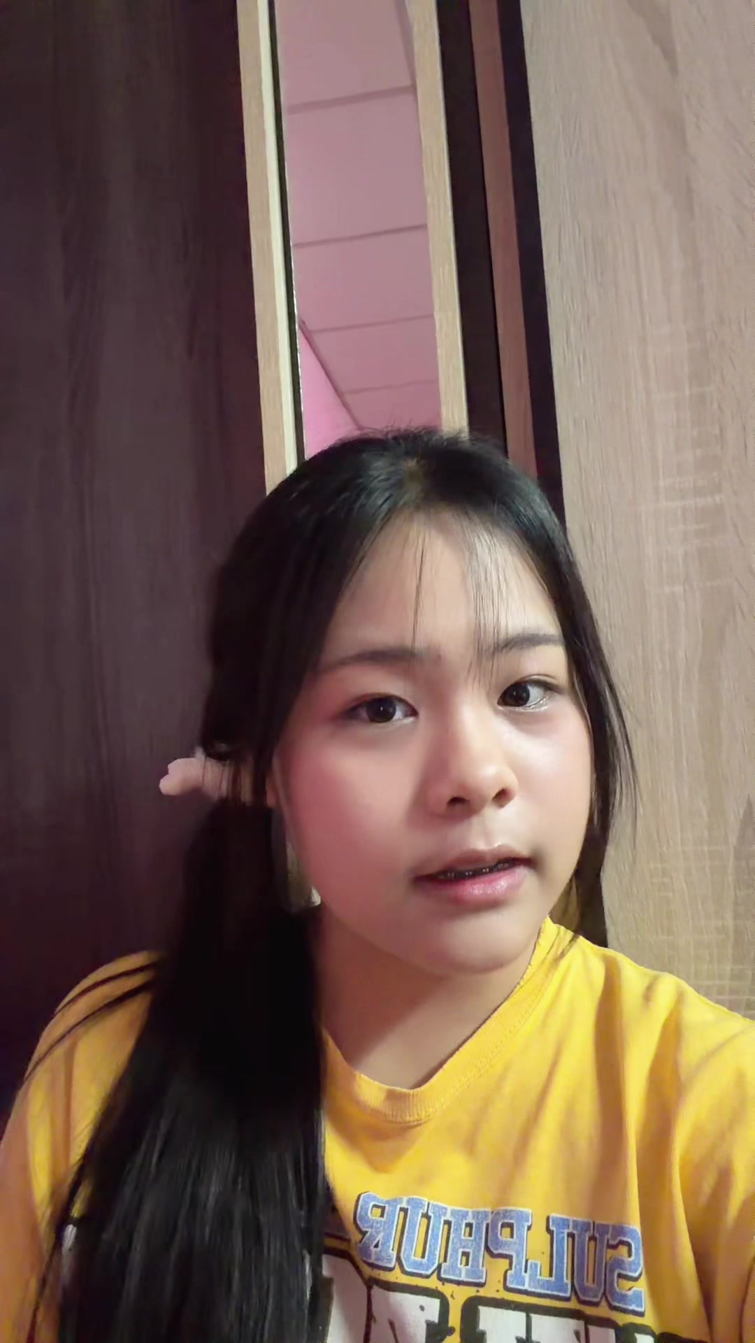 @หมวยเอ๋อ