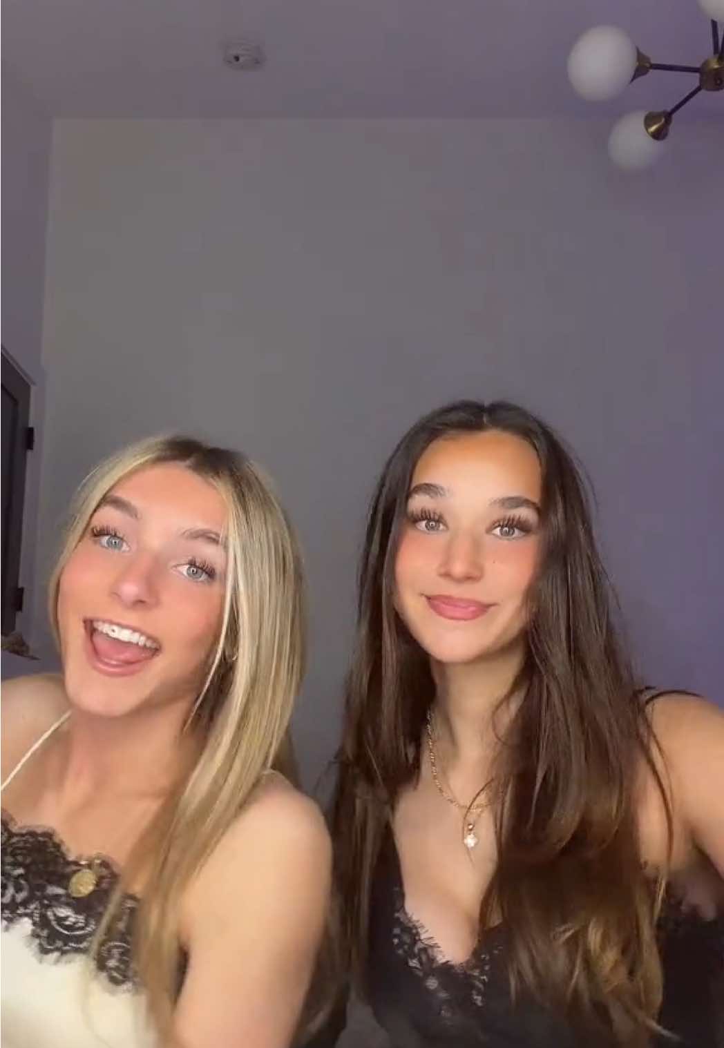 @AT