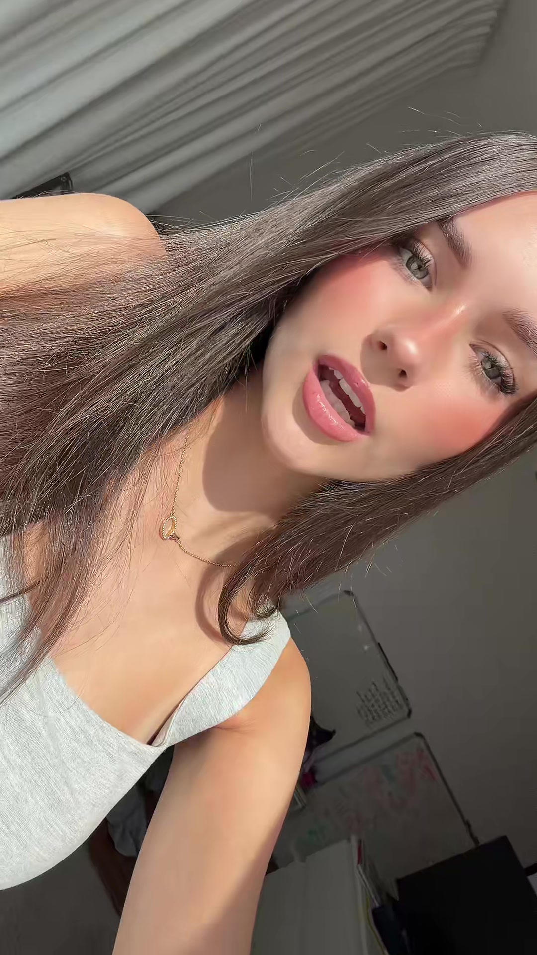 @clara