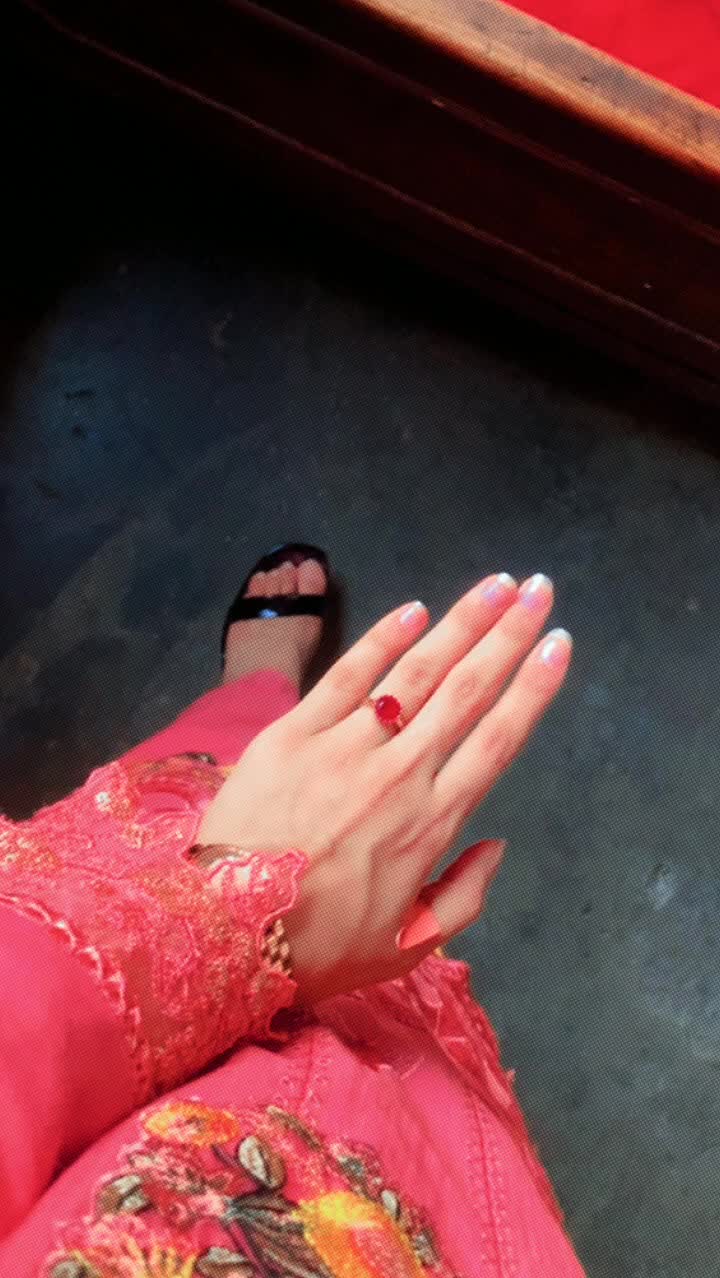 @Zani Mughal💖💫