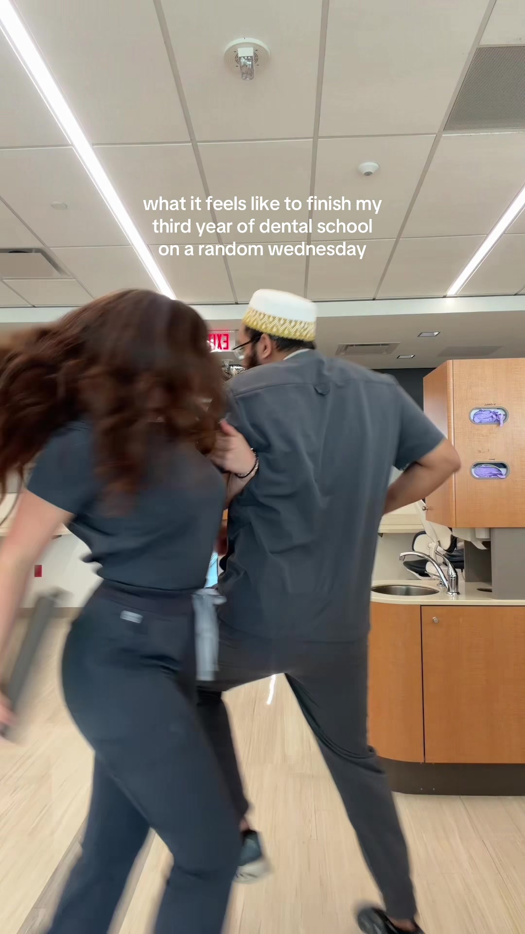 @Heydi | Dental Student