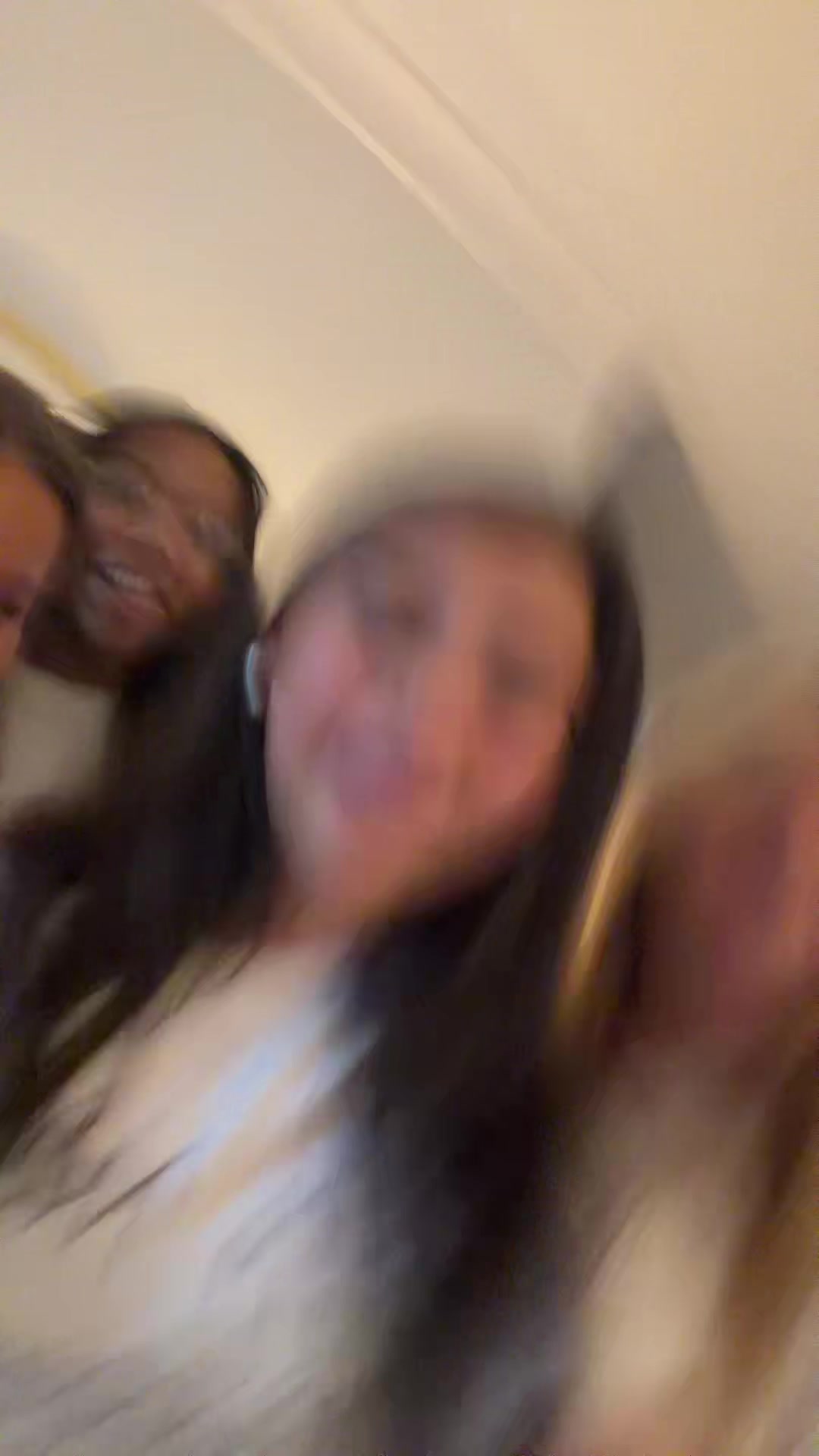 @livssuperdupersecretttt