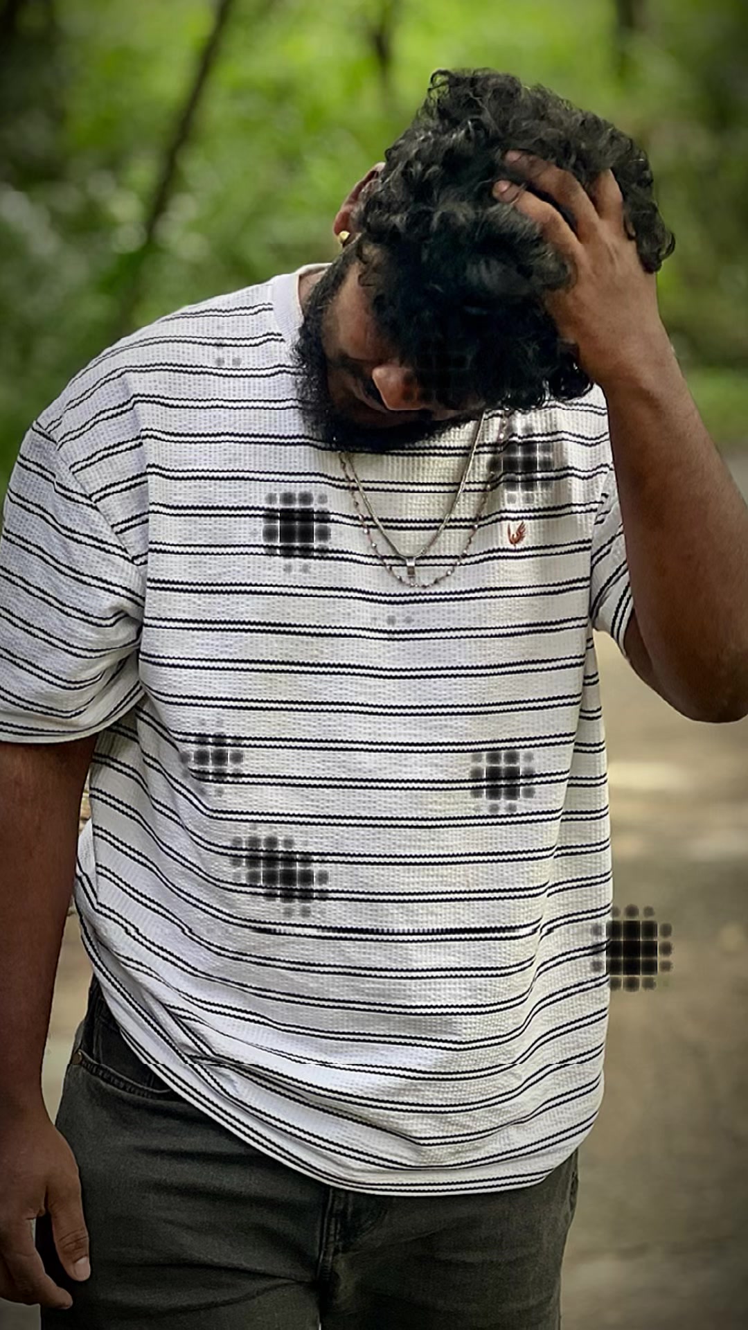 @MR.KARUPPU 😈