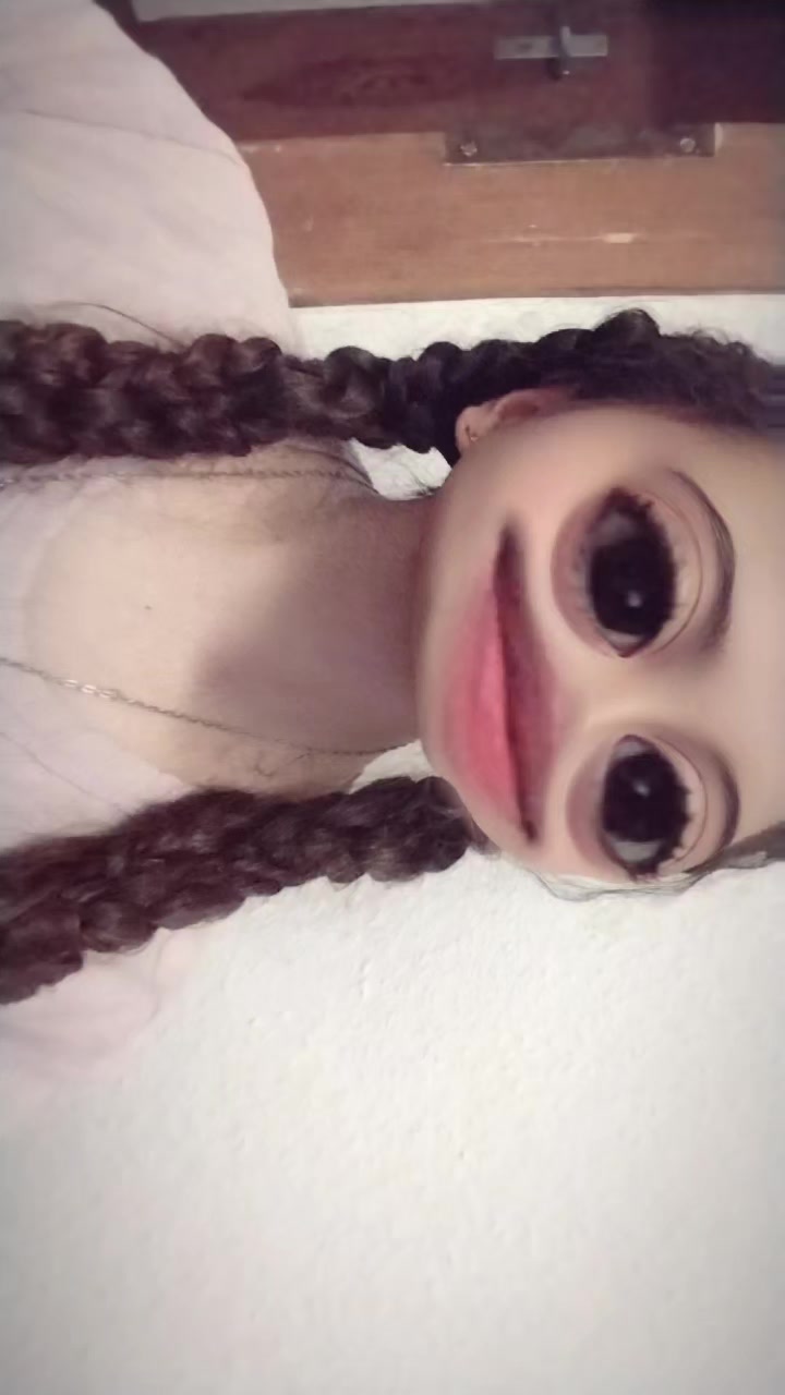 @Ana