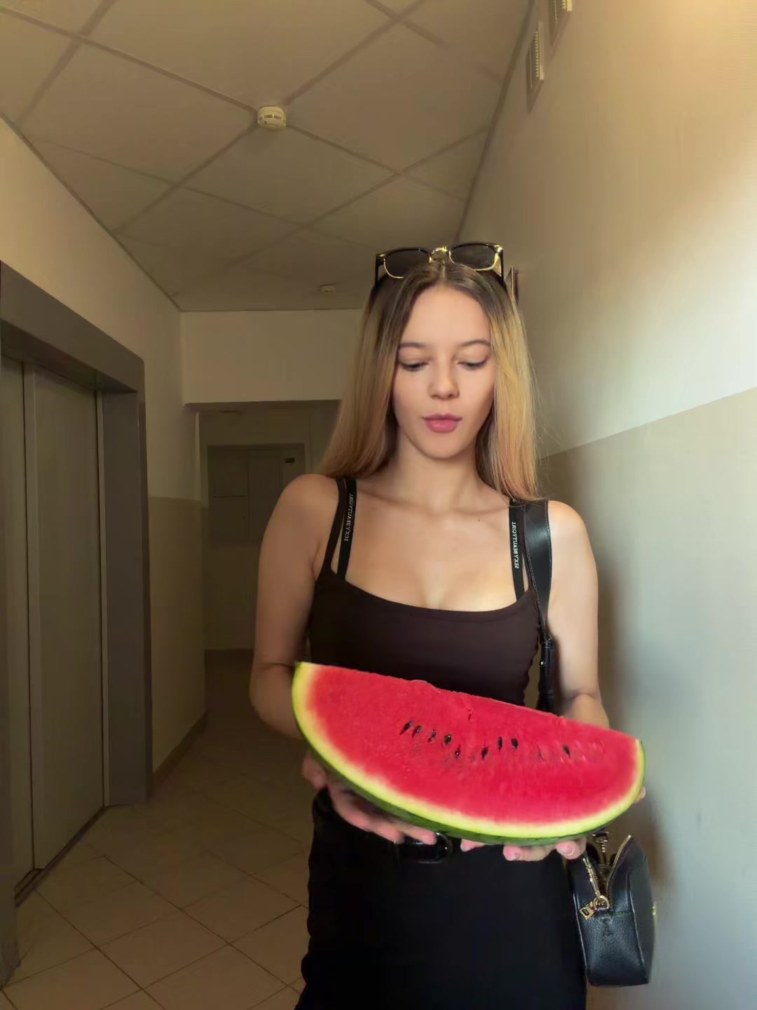 @vikakibi