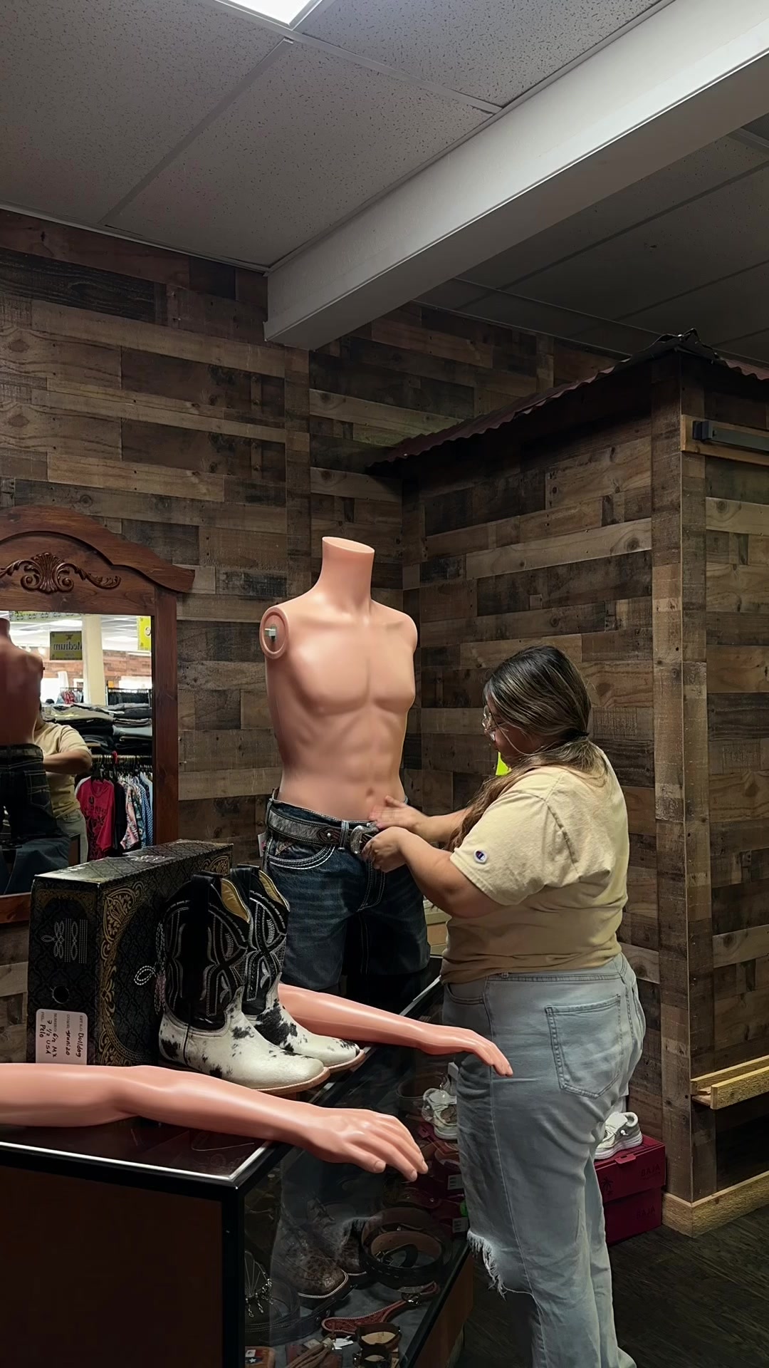@WWesternstoretx