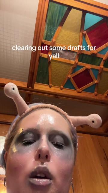 @𝔢𝔩𝔢𝔫𝔞⚢🕯️