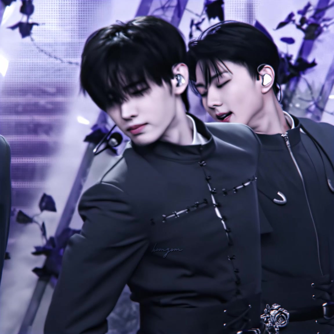 @๐๐๐๐๐ โพ