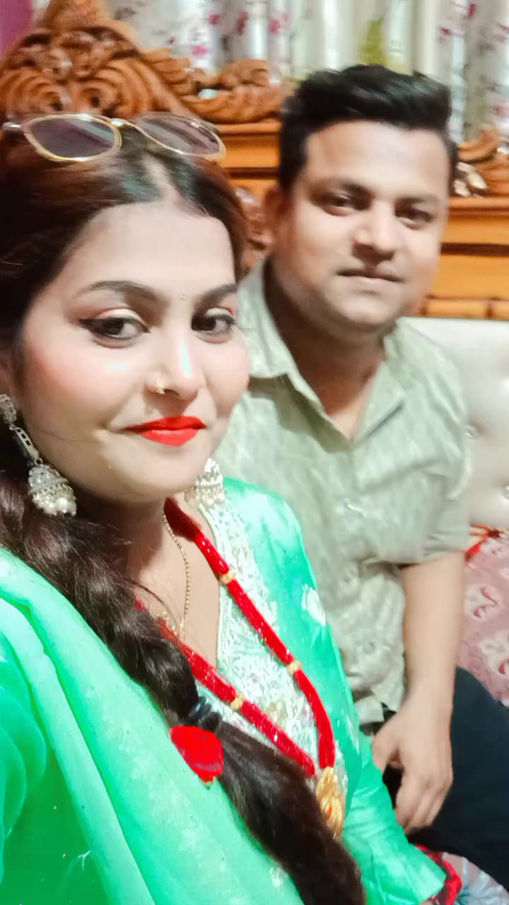 @Anjalrose😘😘