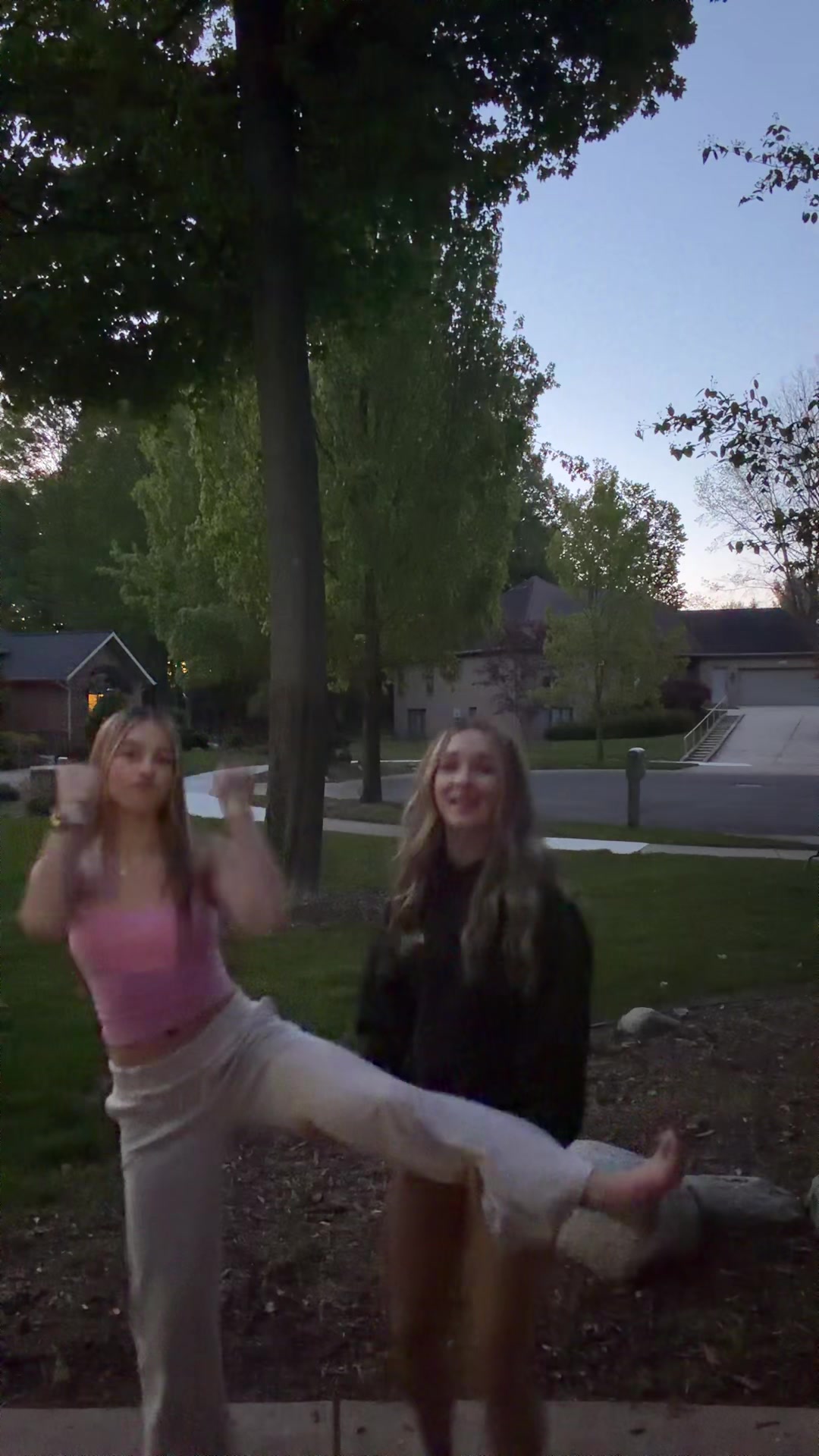 @lainey&sierra