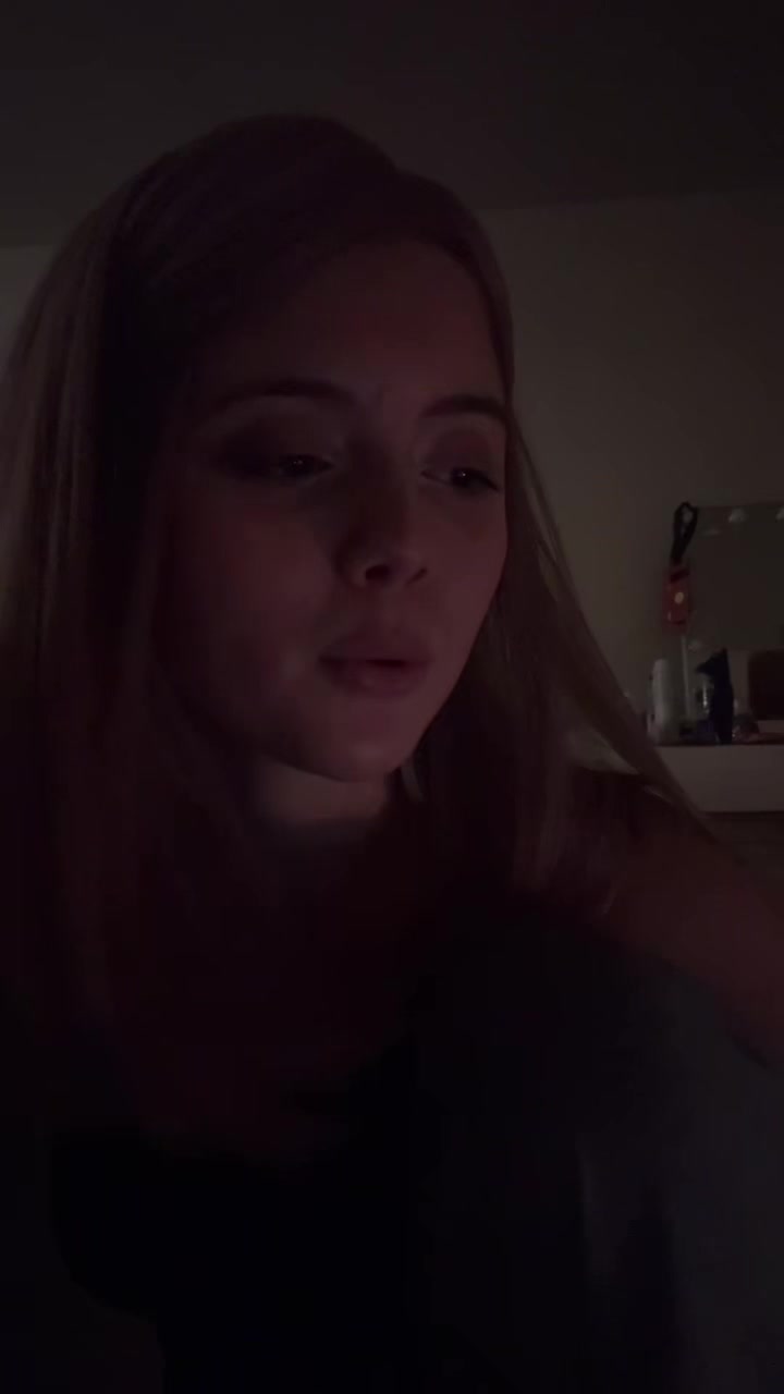 @Daisy May