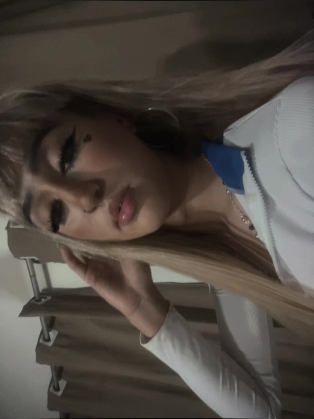 @╋━