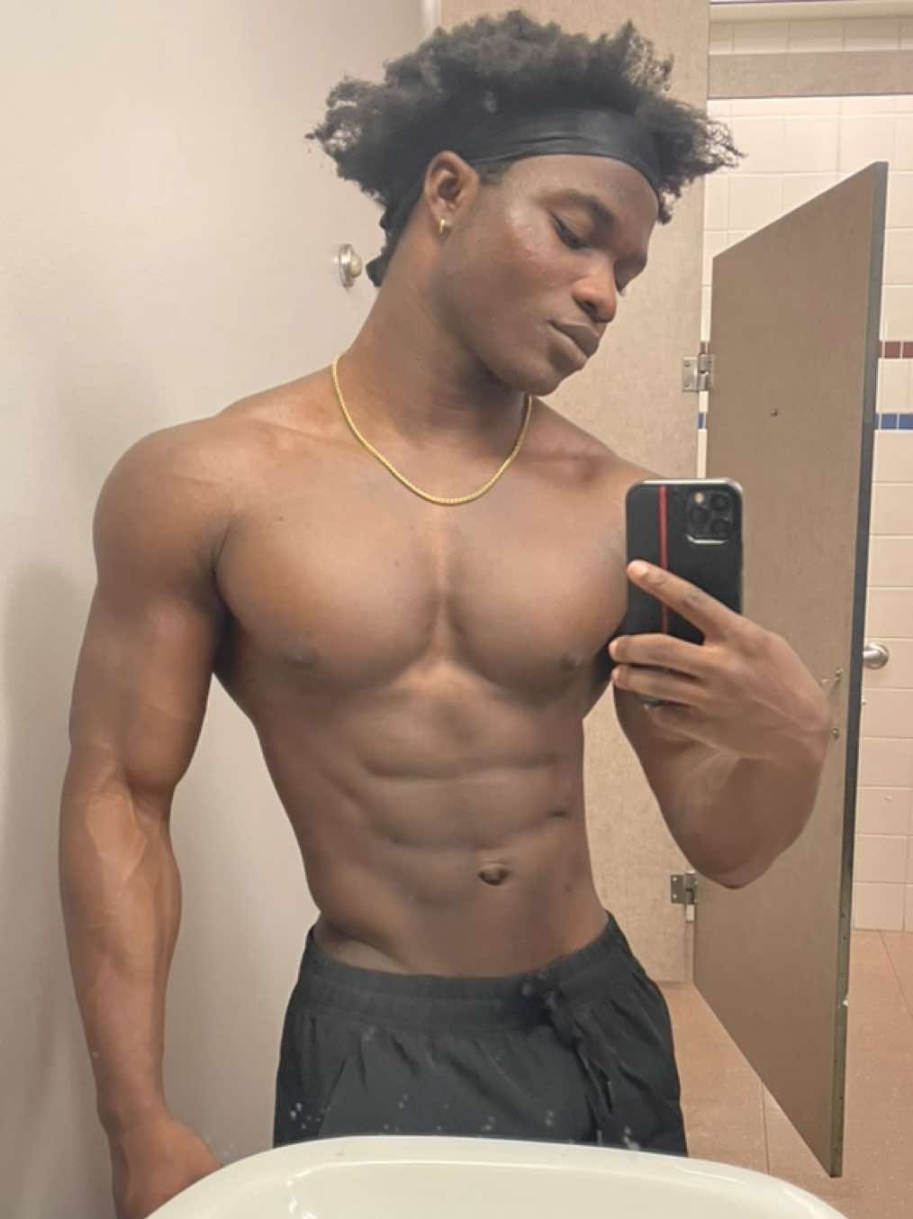 @victorsainte