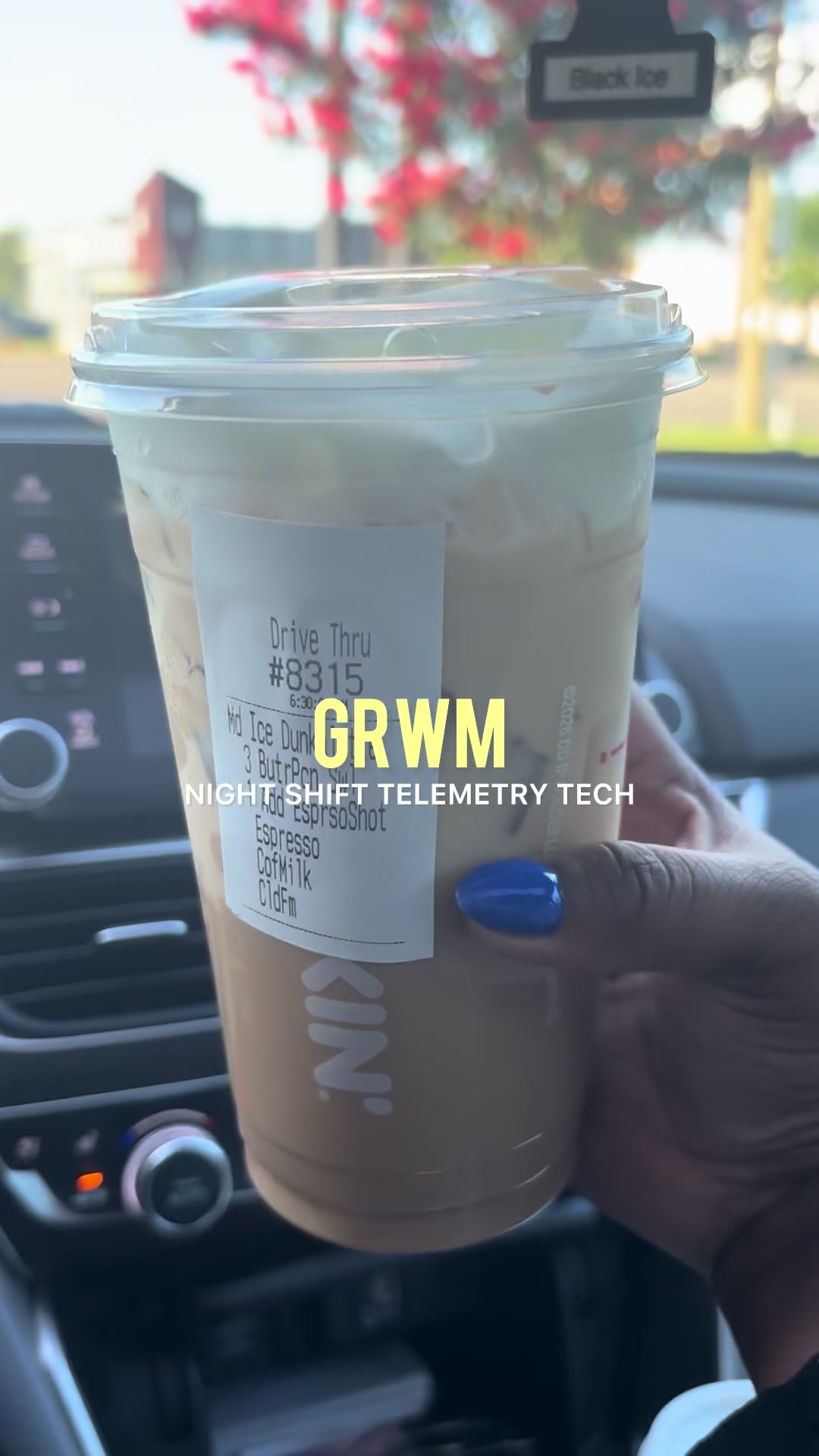 @R O N I T R A ✨🍒