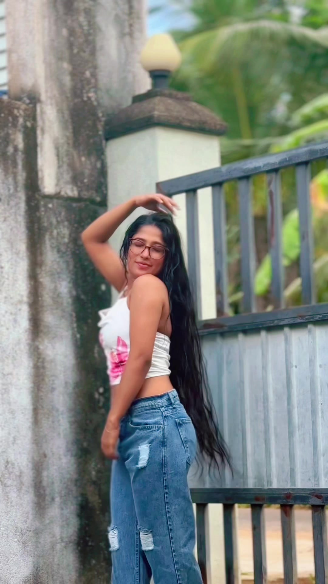 @Dimples Girl 🦋✨