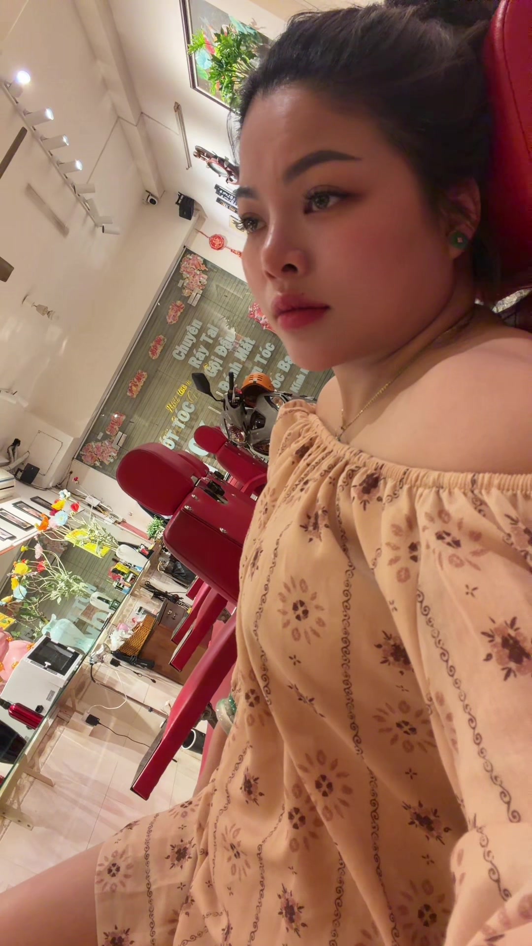 @HỚT TÓC NAM THẢO NGUYÊN Q4