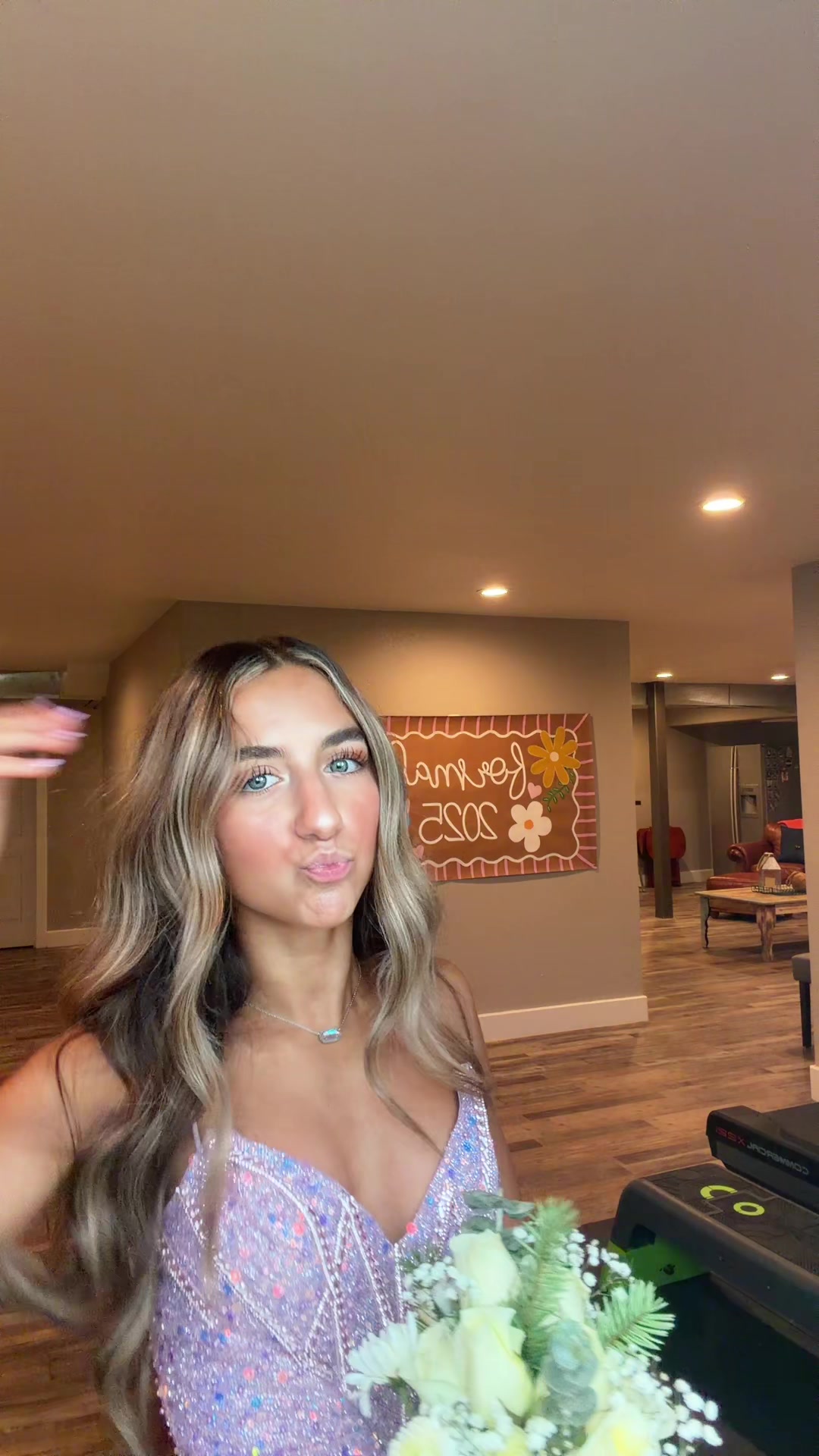 @chlosilv