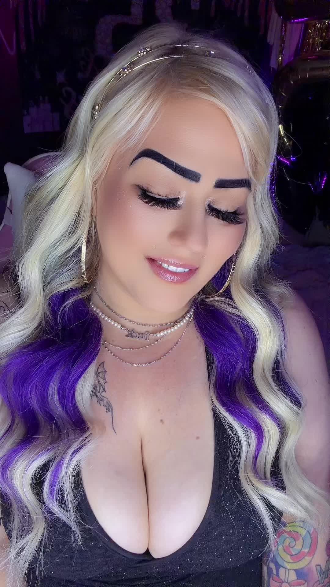 @PrincessLaynuhX👑
