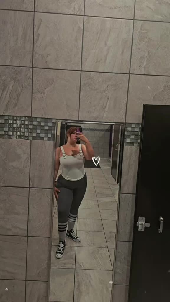 @🌙✨️🦦Yaneth 🐛🦋