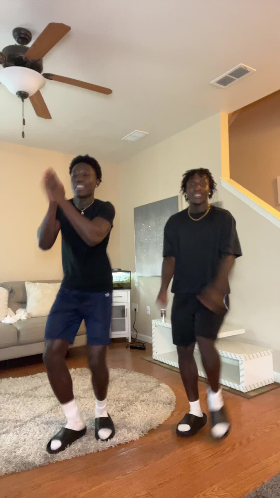 @J4🕺🏾.