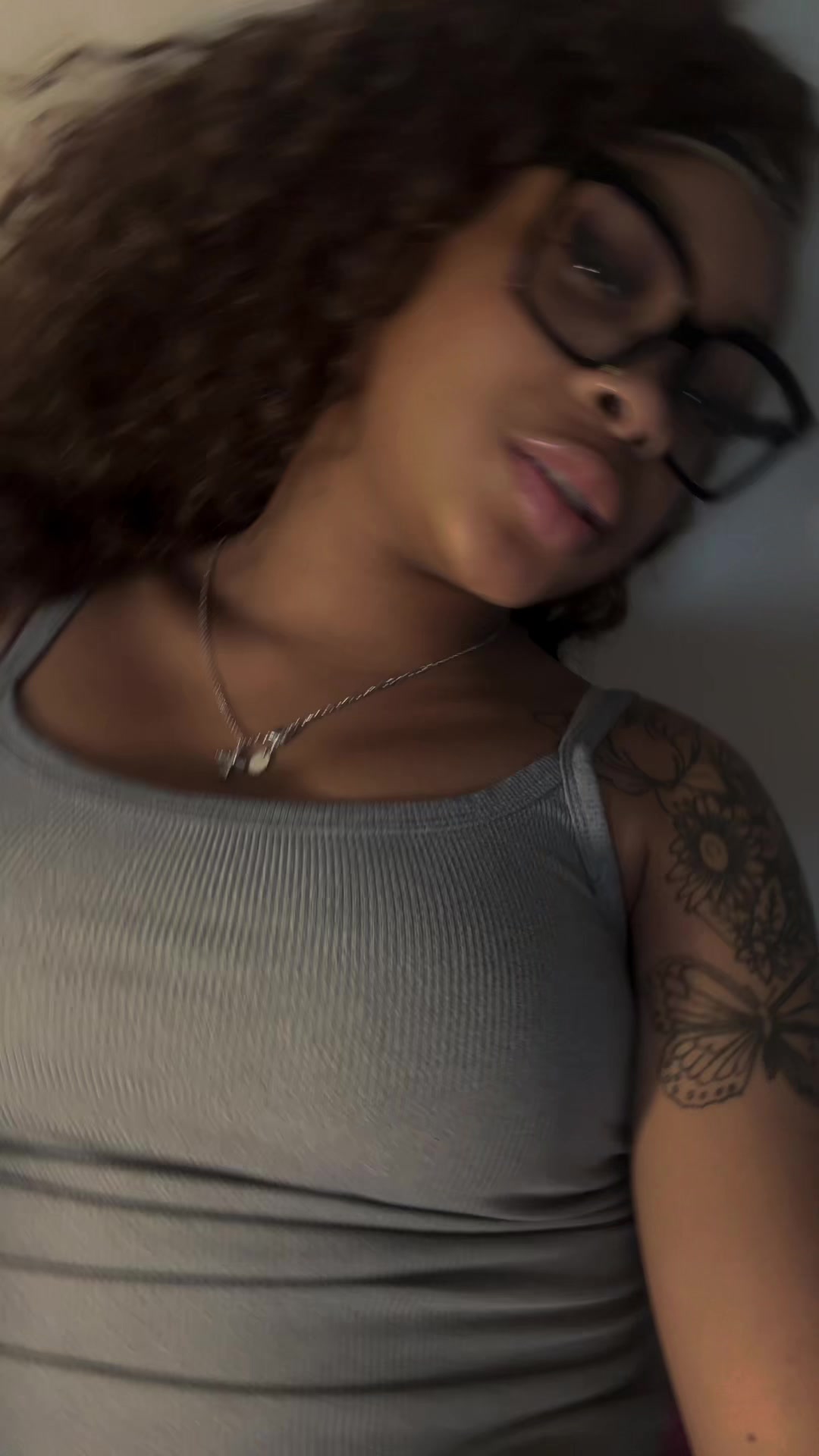 @_ms.h0lly_wood