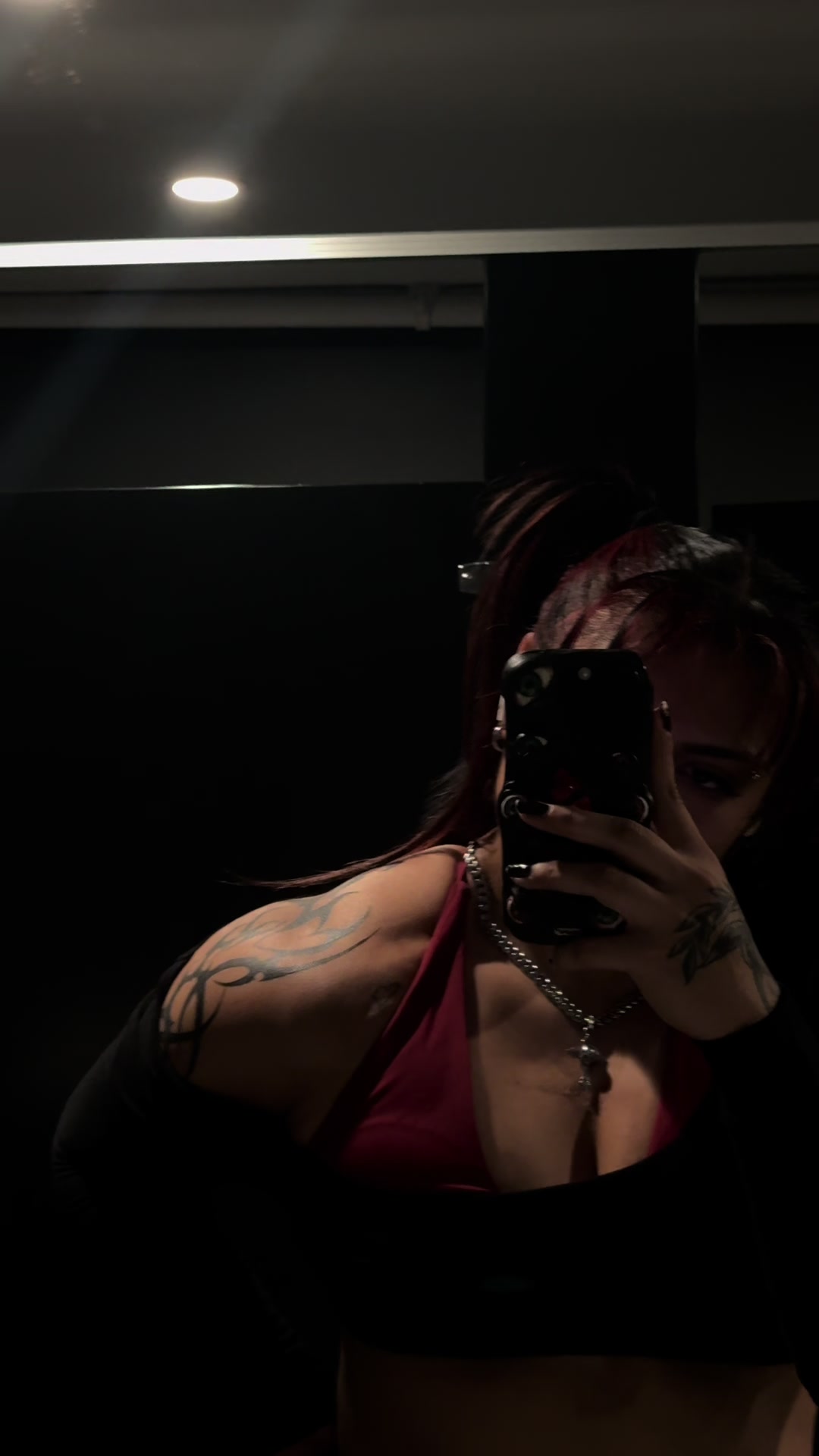 @Lesliee