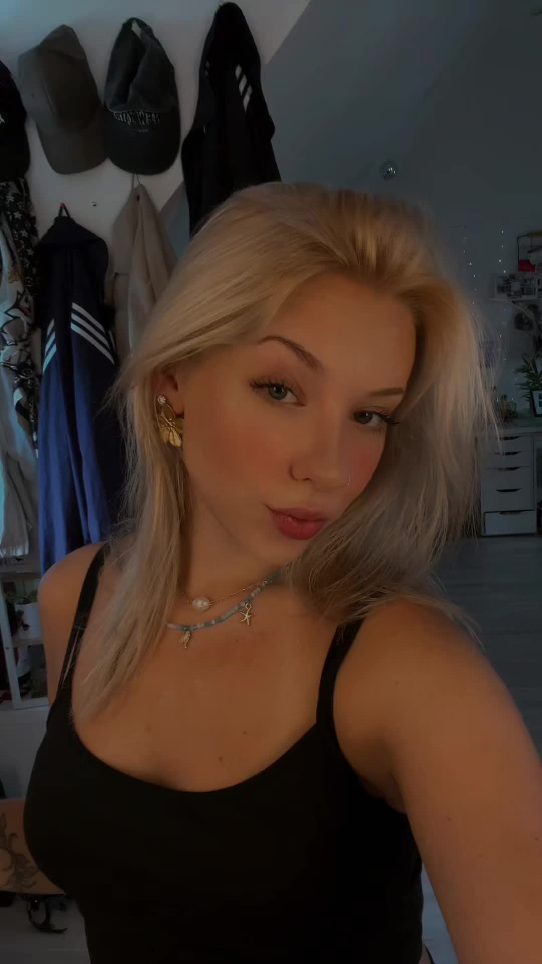 @ᴊᴜʟɪᴀ