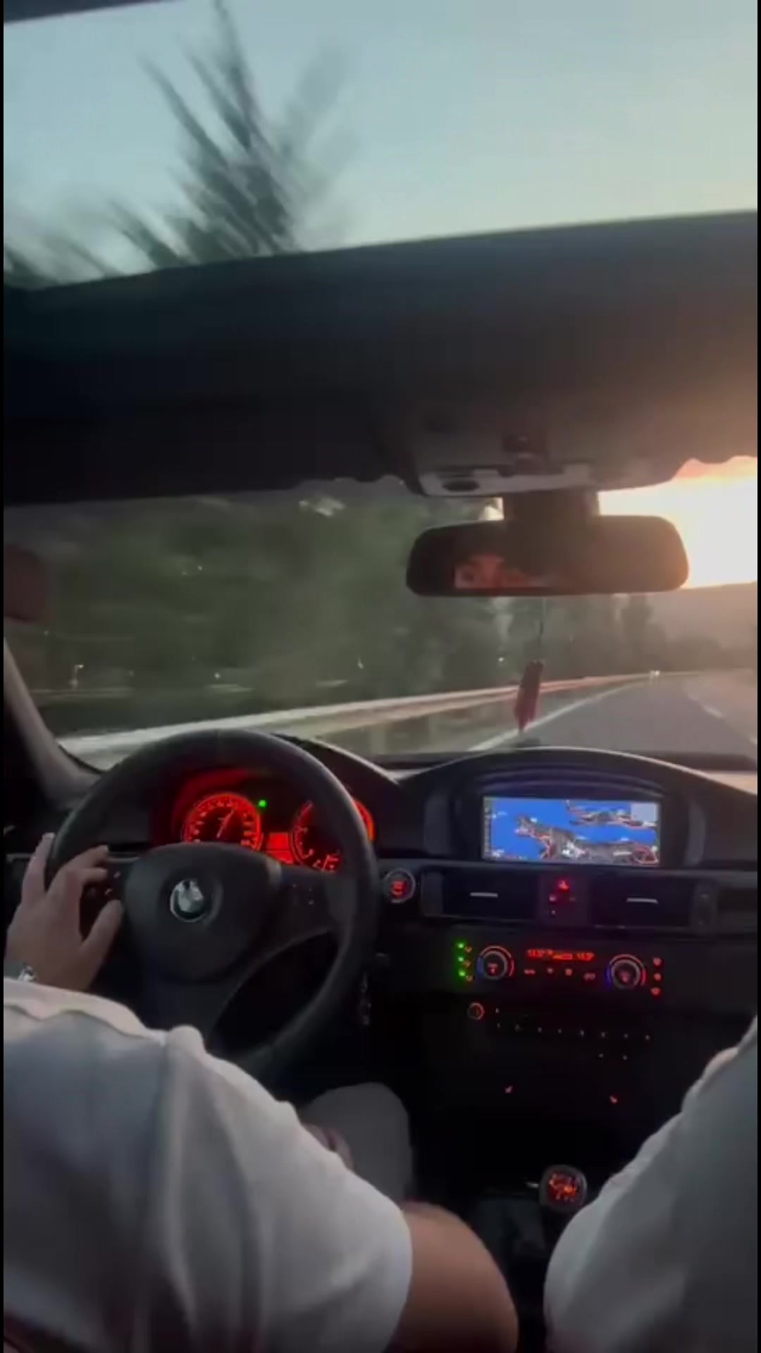 @BMW7777