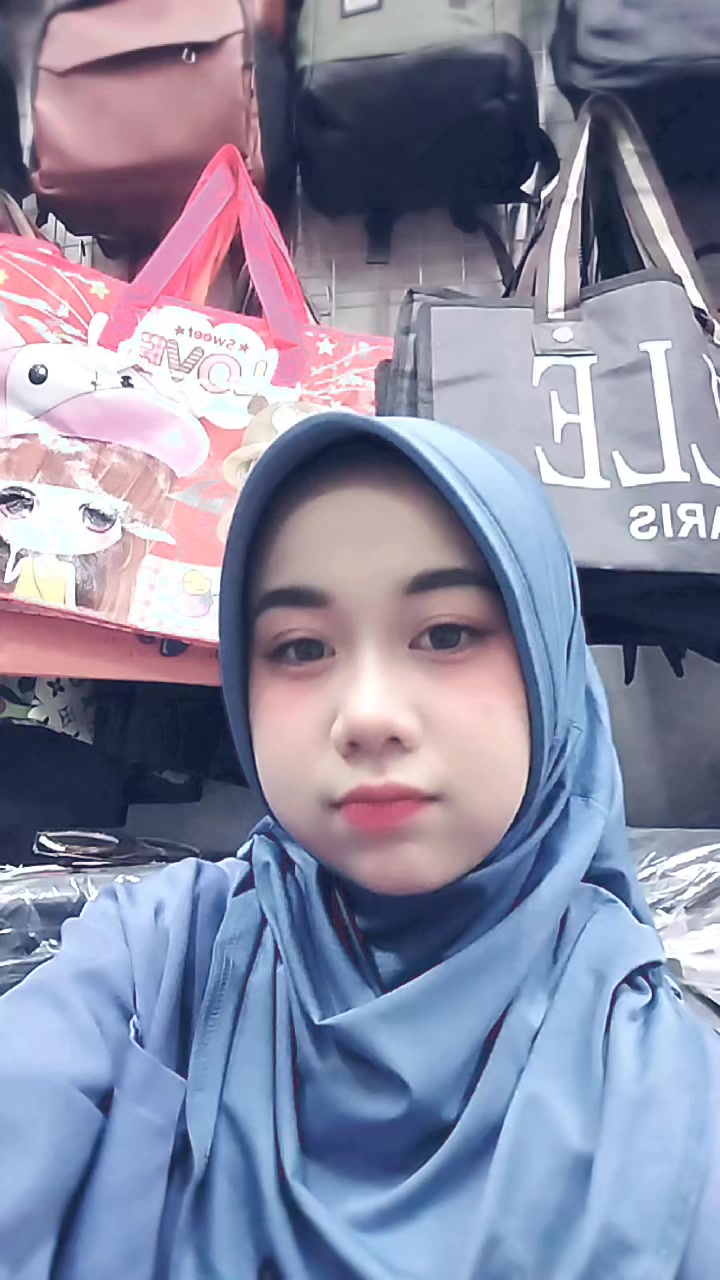 @nia