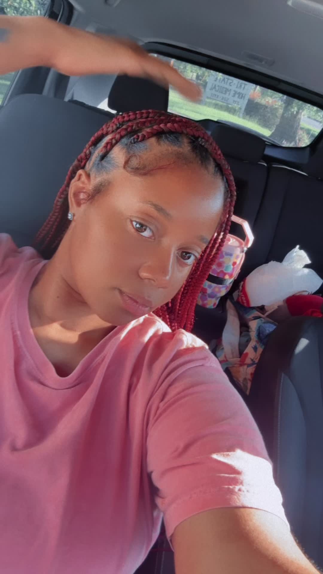 @MissDoraTheExplorer🎒🤍