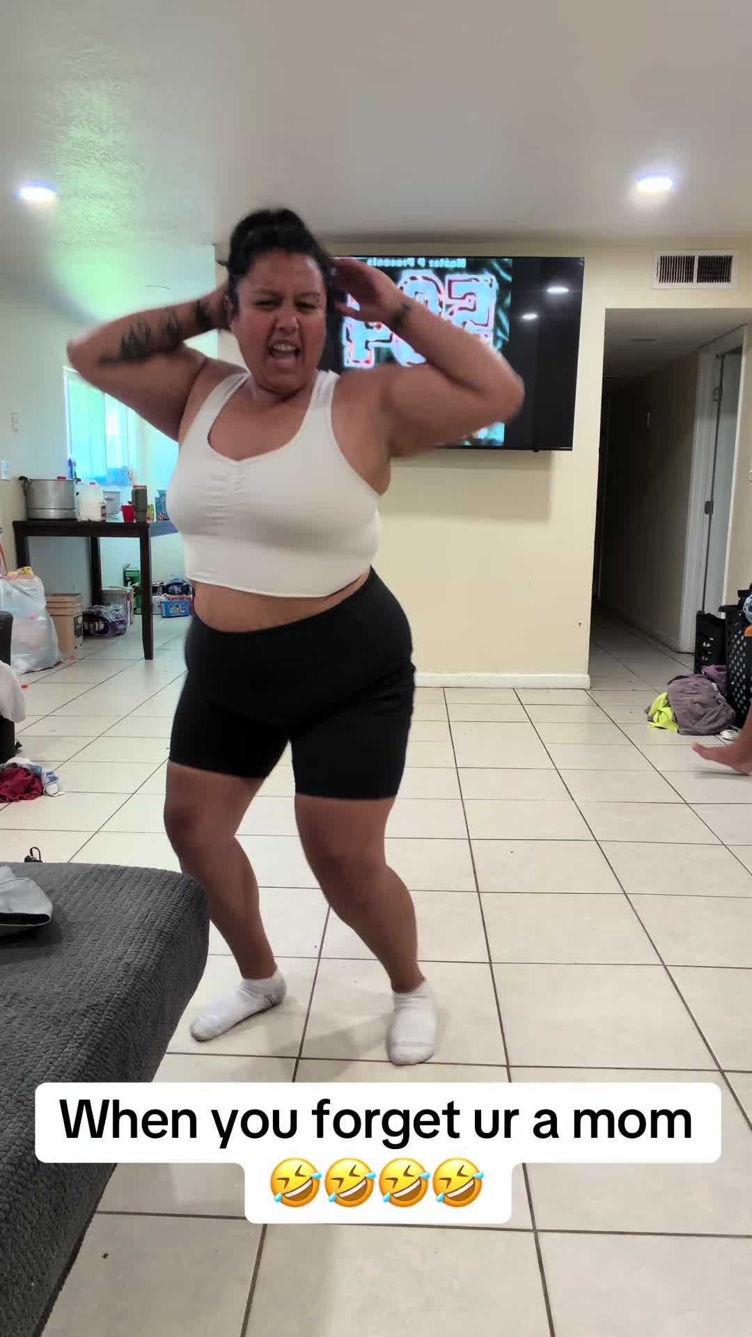 @darlingcomedymama