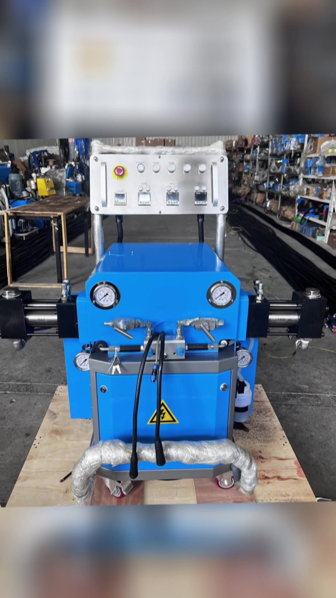 @xinlingsprayfoammachine