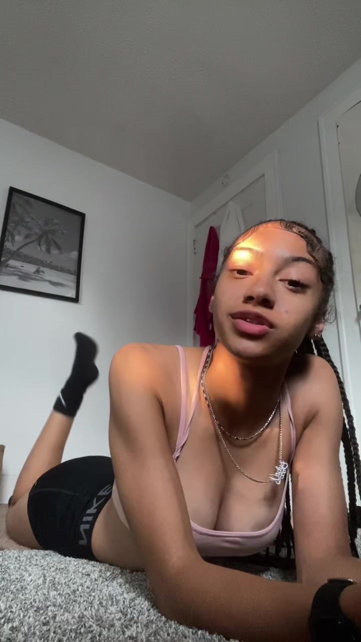 @nadyaaa
