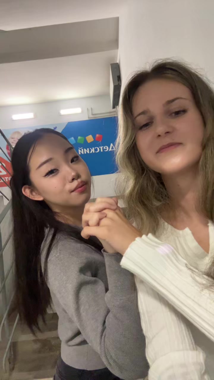@kiss