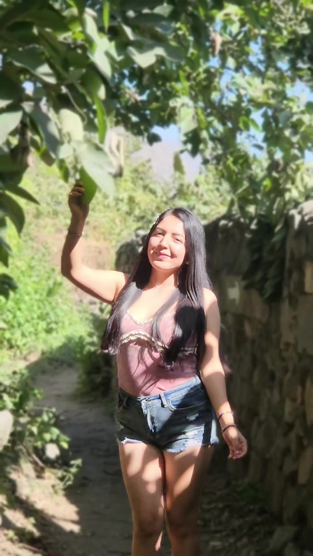 @Ni&ntilde;a de la sonrisa. te sigue