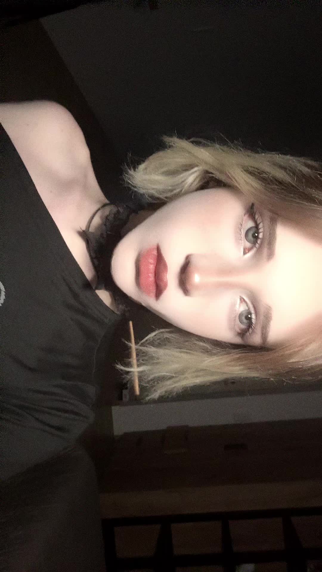 @moonviil