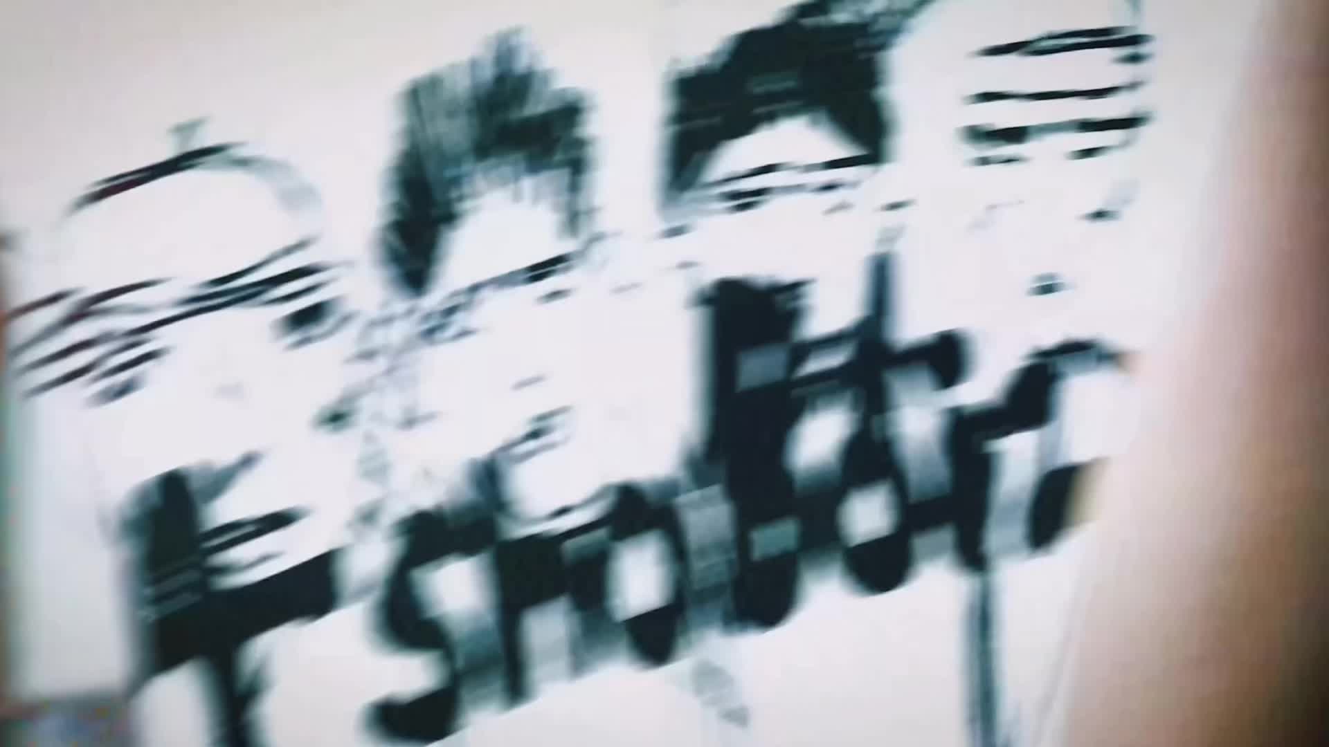 @✪