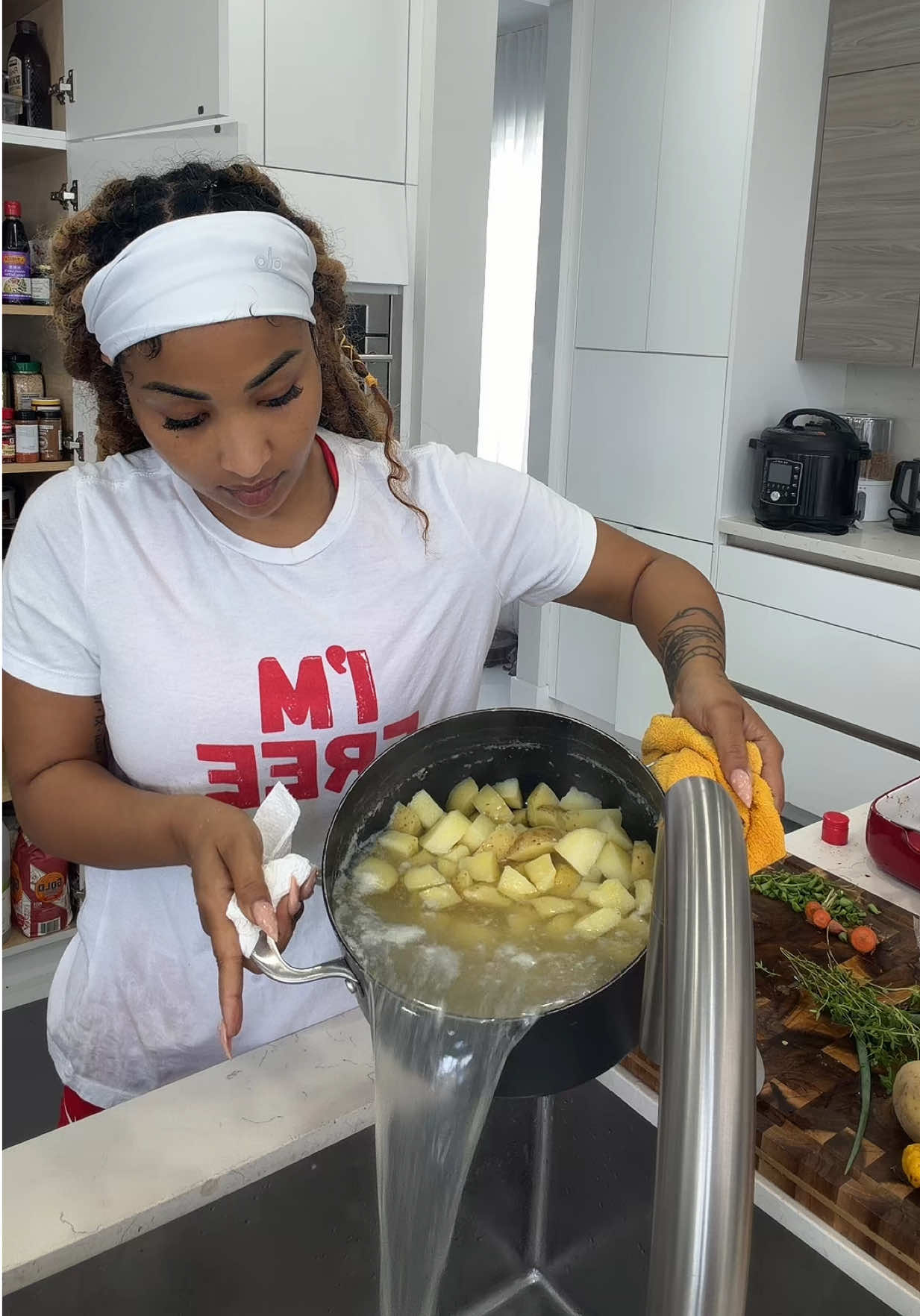 @Shenseea