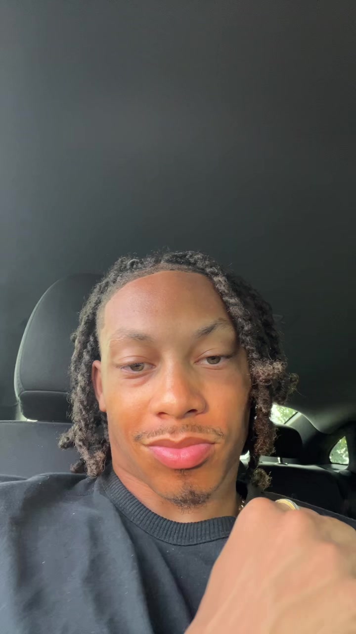 @Zay